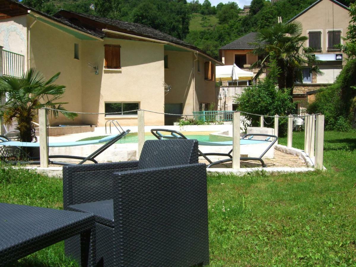 Hotel Le Moulin D'Olt Ла-Канурґ Екстер'єр фото